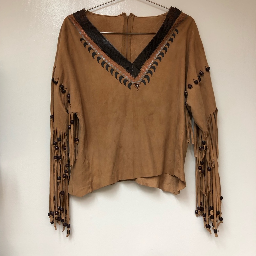 Vintage Hand Painted Suede Python Wood Beaded Top - image 4
